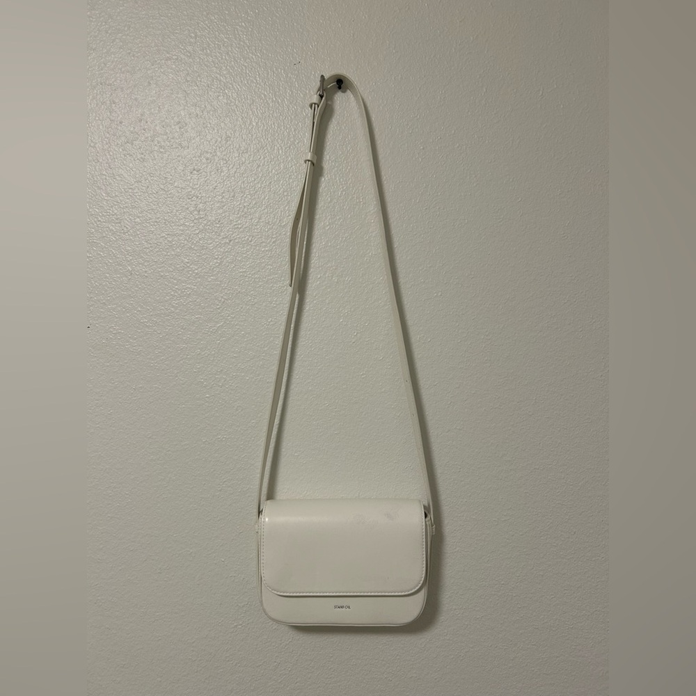 Stand Oil Crossbody bag